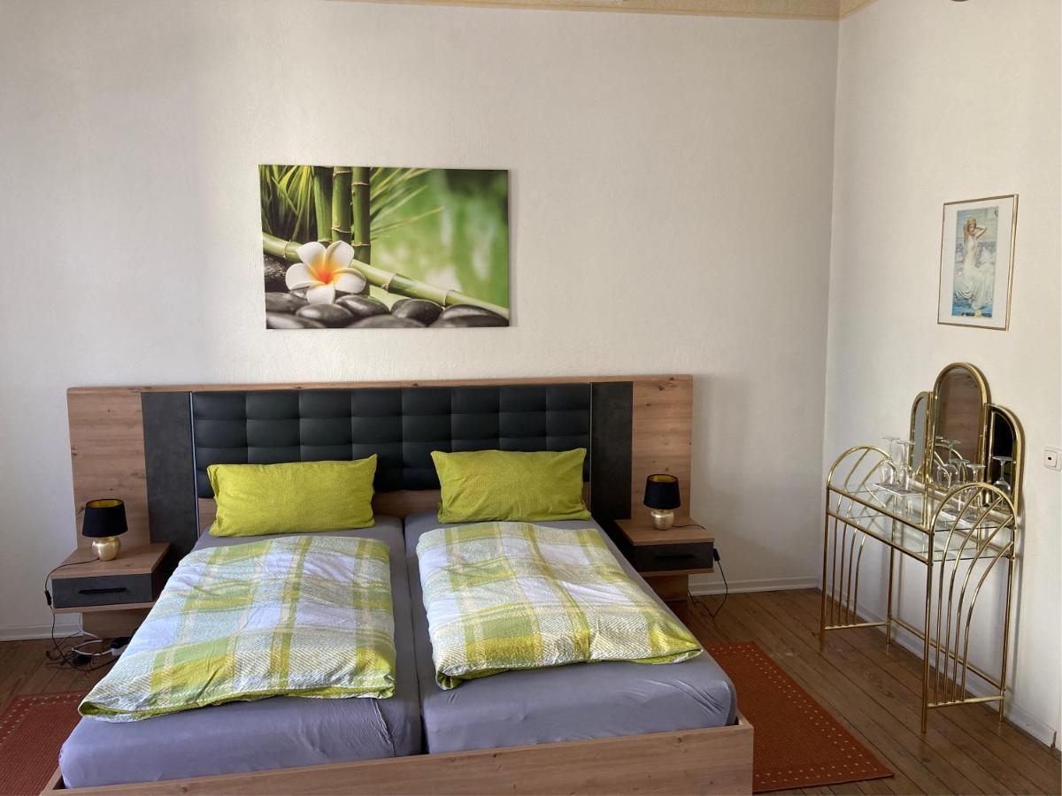 Gaestehaus Flair Mettlach Buitenkant foto